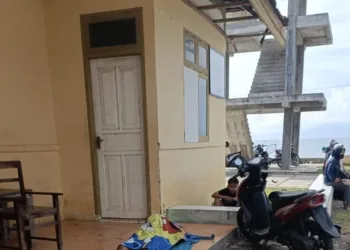Meninggal Dunia Saat Berendam di Pantai Barane, Kapolsek Banggae: Almarhum Seorang ASN di Inspektorat Pemkab Majene