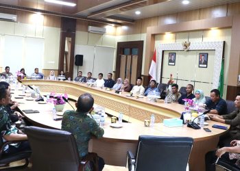 Tasming Hamid Pimpin Evaluasi OPD, Tegaskan Fokus pada Pelayanan Publik