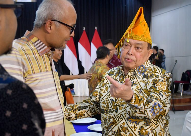 Wagub Sulbar Minta Kepastian Harga Kelapa Sebelum Terima Investasi Asing