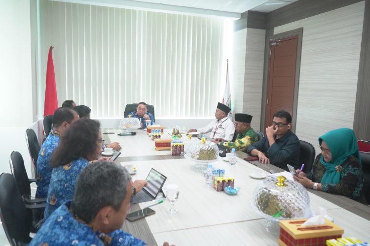 Wagub Sulbar Minta Baznas Kolaborasi Mengentaskan Kemiskinan, Dorong Pemberdayaan Ekonomi Masyarakat
