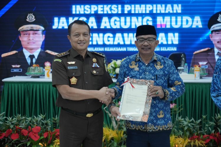 Jamwas Apresiasi Inovasi Satgas Pensertipikatan Tanah Wakaf Gagasan Kajati Sulsel