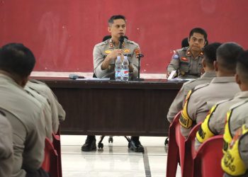 Satuan Binmas Polres Majene Gelar Anev Tugas Bhabinkamtibmas untuk Tingkatkan Kualitas Pelayanan