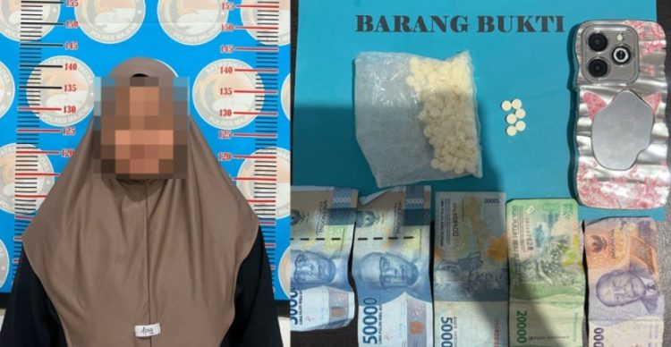 Satuan Reserse Narkoba Polres Majene Amankan Wanita Pengedar Obat Terlarang Jenis Trihexyphenidyl