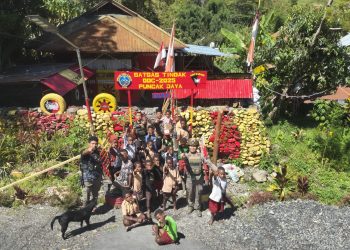 Ops Damai Cartenz-2025 Pererat Kebersamaan dan Motivasi Anak-anak di Kulirik