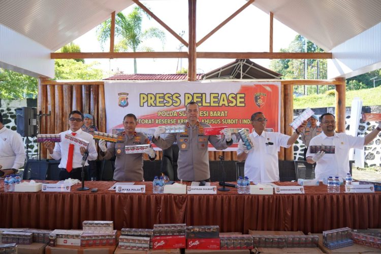 Polda Sulbar Bongkar Peredaran Ribuan Rokok Ilegal, Belasan Merek Rokok Disita