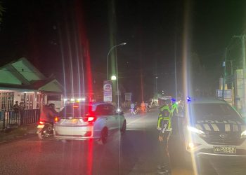 Cegah Pelanggaran Lalu Lintas dan Aksi Balap Liar, Satlantas Polres Majene Gelar Patroli Blue Light