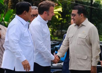 Dampingi Presiden Prabowo, Menteri Ekraf sambut Macron di Borobudur