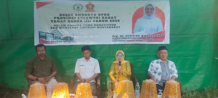 Hj.Nurwan Katta Anggota DPRD provinsi dapil Majene Reses di Linkungan copala