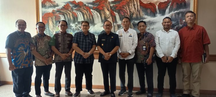 Gubernur Suhardi Duka Bertemu Langsung Direktur Lion Air Demi Kembalikan Penerbangan Batik Air Rute Mamuju-Makassar