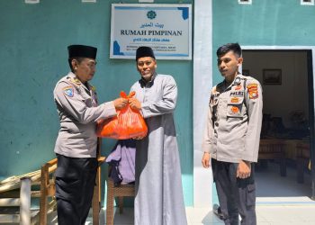 Polres Majene Berbagi Daging Kurban ke Sejumlah Panti Asuhan di Kota Majene