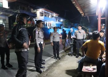 Gunakan Kendaraan R2 Jalin Komunikasi Dengan Warga, Kapolres Tator Pimpin Langsung Patroli