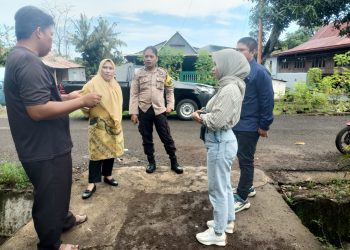 Kontrol Aktivitas Warga, Bhabinkamtibmas Polsek Bacukiki Galang Partisipasi Perangi Praktek Premanisme