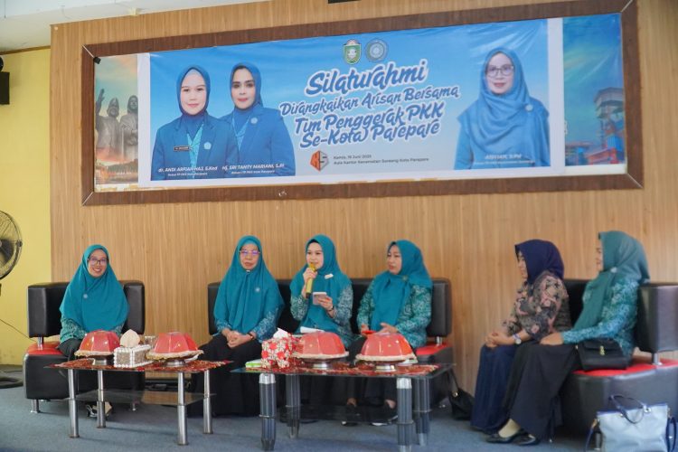 Gerakan Satu Telur untuk Anak Stunting, PKK Parepare Tunjukkan Kepedulian Nyata