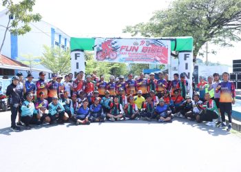 Polres Majene Gelar Fun Bike Sambut Hari Bhayangkara ke-79, Puluhan Pesepeda Ramaikan Jalanan Majene