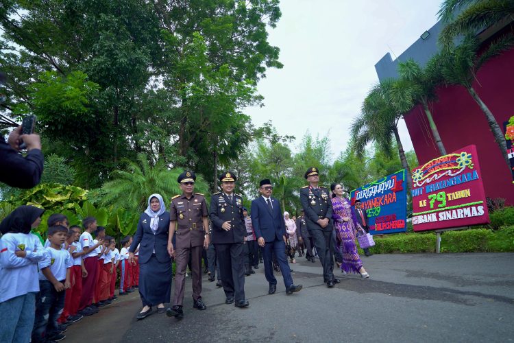 Gubernur Suhardi Duka: Polri Sulbar Bawah Kapolda Adang Buktikan Profesionalisme