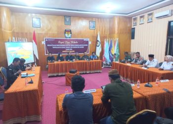 Kabag Ops Polres Majene Hadiri Rekapitulasi Pemutakhiran Daftar Pemilih Berkelanjutan Triwulan II KPU Majene