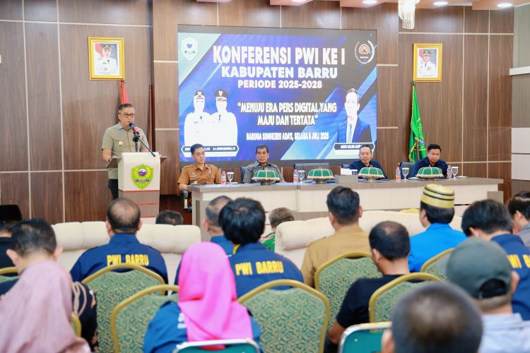 Wakil Bupati Barru Buka Konferensi PWI, Ajak Jurnalis Jadi Mitra Strategis Pemerintah