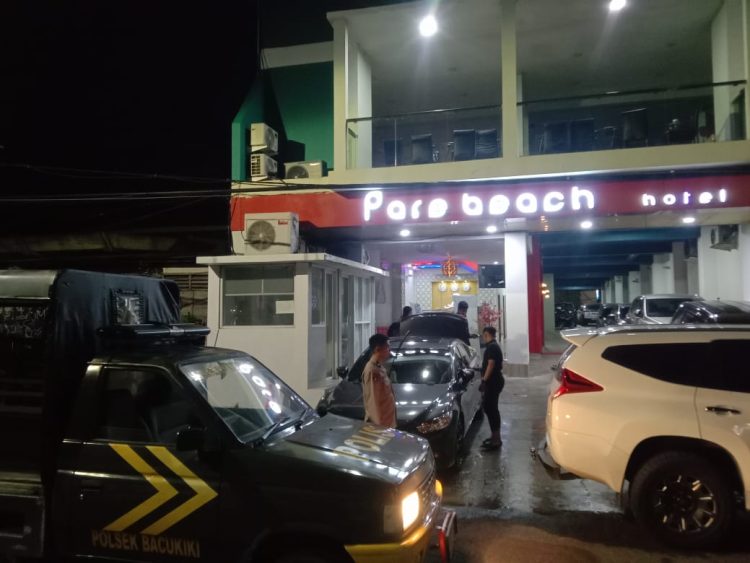 Patroli PMK Jaga Kamtibmas, Kapolsek Bacukiki Imbau Masyarakat Untuk Tidak Melakukan Kegiatan Yang Melanggar Hukum