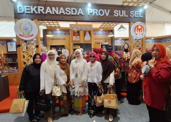 dr. Andi Arfiah Tasming Tekankan Pentingnya Literasi Digital bagi Perajin dalam HUT ke‑45 Dekranas