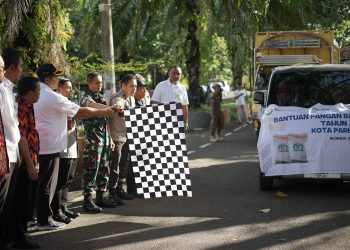 Tasming Hamid Lepas Distribusi Bantuan Beras, Tekan Harga dan Jaga Ketahanan Pangan