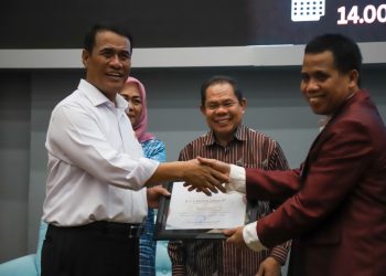 Mentan Amran Kuliah Umum di Unsulbar: Generasi Muda Penentu Masa Depan Pertanian Indonesia