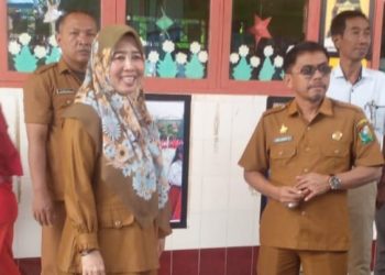 Andi Asraf Sidak Sekolah di Majene, Soroti Tiga Hal Penting dari Penghijauan hingga Dana BOS