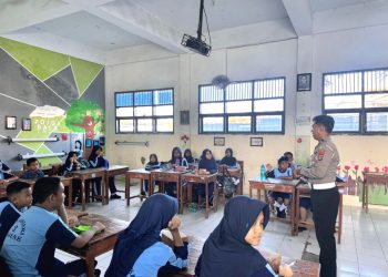 Sosialisasi UU LLAJ di SMP Negeri 2 Majene, Polres Majene Edukasi Pelajar Soal Tertib Berlalu Lintas
