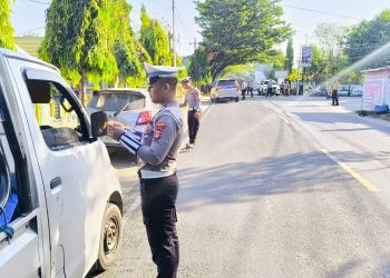 Hari ke-12 Operasi Patuh Marano 2025, Satlantas Polres Majene Jaring 21 Pelanggar di Jl. Jend. A. Yani