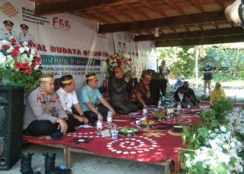 Kapolsek Bacukiki Hadiri Tudang Sipulung dan Festival Budaya, Wujud Dukungan Polres Parepare Terhadap Pelestarian Tradisi Lokal