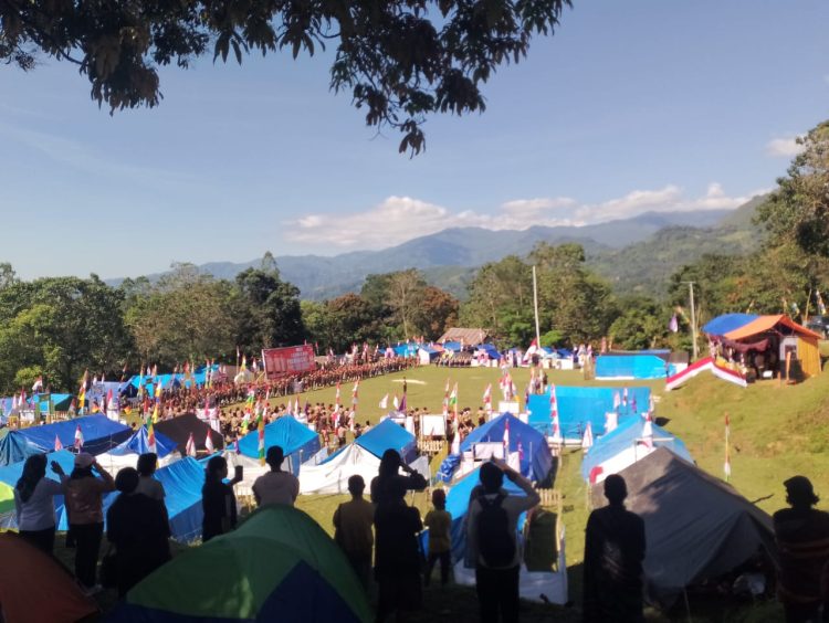 Hangat dan Penuh Semangat, Tabang Jadi Saksi Meriahnya Hari Pramuka ke-64 Bersama Bupati Welem Sambolangi