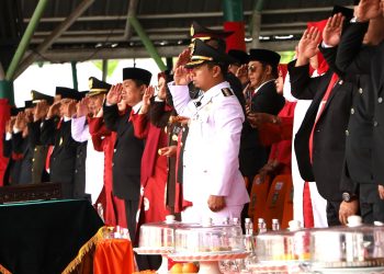 Tasming Hamid Ajak Warga Parepare Bahu-Membahu Bangun Negeri di Hari Kemerdekaan