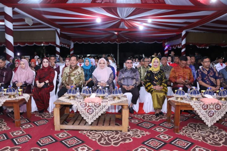 Kabag Ren Polres Majene Hadiri Malam Ramah Tamah HUT RI ke-80 di Pendopo Rujab Bupati