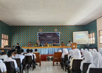 Kasat Binmas Polres Majene Gelar Penyuluhan Narkoba di SMK Negeri 7 Tammerodo