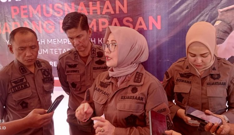 Kejari Parepare Gelar Pemusnahan Barang Rampasan: 481 gram Sabu Dimusnahkan