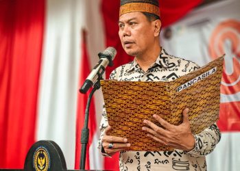 Khidmat, Karutan Barru Pimpin Upacara HUT RI ke-80 Bersama Petugas dan WBP