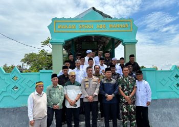 Kapolres Majene Hadiri Ziarah Makam Tokoh-tokoh Ulama Besar Sambut Maulid Nabi Muhammad SAW 1447 H