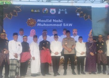 Bupati Majene Hadiri Maulid Nabi di Masjid Bersejarah Syekh Abdul Mannan
