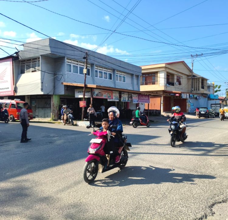 Antisipasi Potensi Aksi Kejahatan, Samapta Polres Majene Gelar Patroli untuk Jaga Kamtibmas