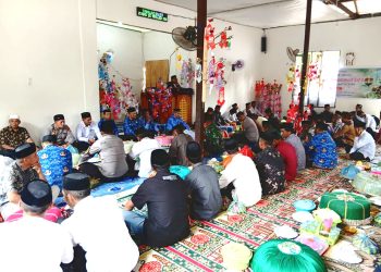 Polsek Malunda Hadiri Peringatan Maulid Nabi Muhammad SAW di Mushola Nur Alauddin Desa Lombong Timur