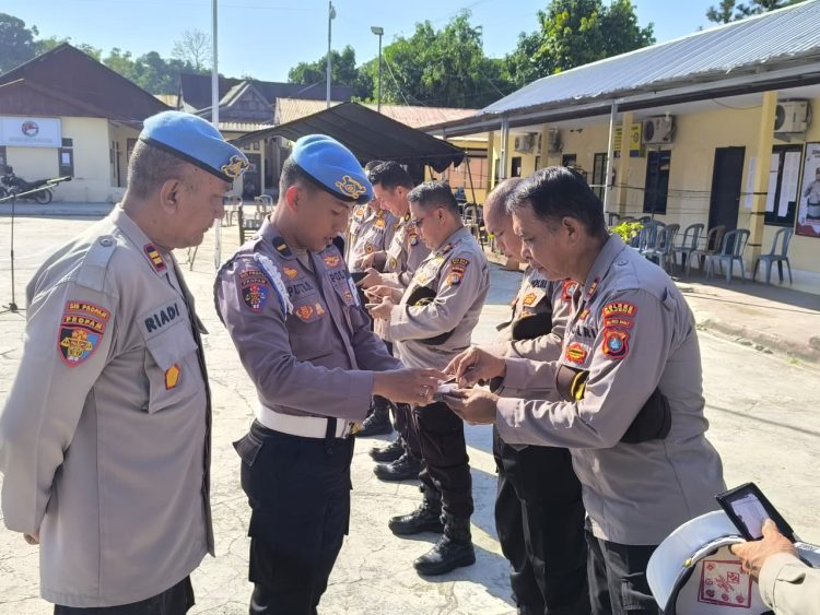 Propam Polda Sulbar Gelar Gaktiblin, Fokus Sikap Tampang dan Ruang Pelayanan Publik di Polres Majene