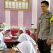 Polsek Pamboang Kawal Penyaluran Program Makanan Bergizi Gratis di SDN 3 Tinambung