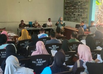 Pemkab Majene Distribusikan Kartu Keluarga Sejahtera di Kelurahan Galung