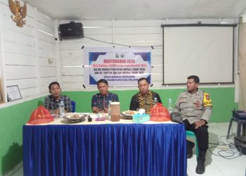 Bhabinkamtibmas Polsek Pamboang Hadiri Musrenbang Desa, Dukung Perencanaan Pembangunan yang Partisipatif
