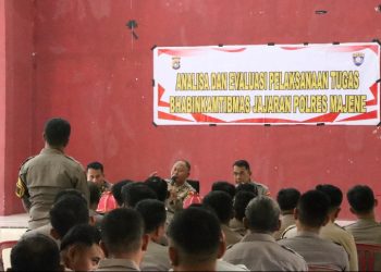 Gelar Anev Tugas Bhabinkamtibmas, Wakapolres Majene Dorong Peningkatan Kinerja dan Kesuksesan Program Ketahanan Pangan