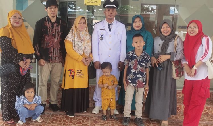 Bupati Majene Kukuhkan Kembali Sultan sebagai Kepala Desa Betteng, Tekankan Tanggung Jawab