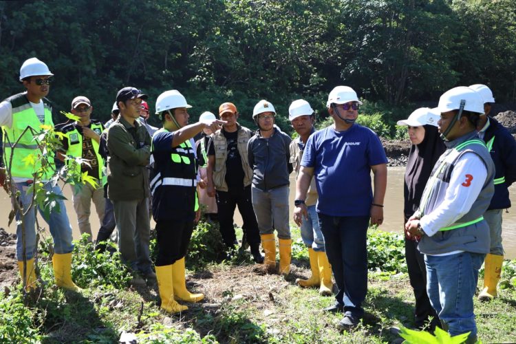 Antisipasi Musim Hujan, Tasming Hamid Pastikan Normalisasi Sungai Jawi-Jawi dan Karajae Berjalan Maksimal