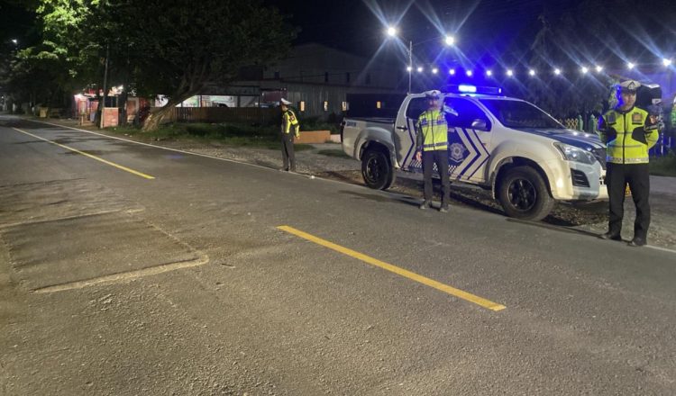 Ciptakan Kamseltibcarlantas, Sat Lantas Polres Majene Gelar Patroli Blue Light di Titik Rawan Balap Liar