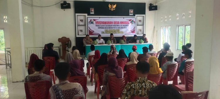 Masyarakat Adolang Dhua Kompak Dukung Pengembalian Pinjaman Kopdes, Apa yang Dibahas?