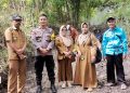 Bhabinkamtibmas Polsek Banggae Bersama Warga Gelar Kerja Bakti Bangun Jalan Tani Program Rembuk Padat Karya 2025