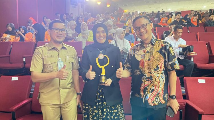 LPPL Radio Suara Bandar Madani Kembali Raih Berita Terbaik di KPID Awards Sulsel
